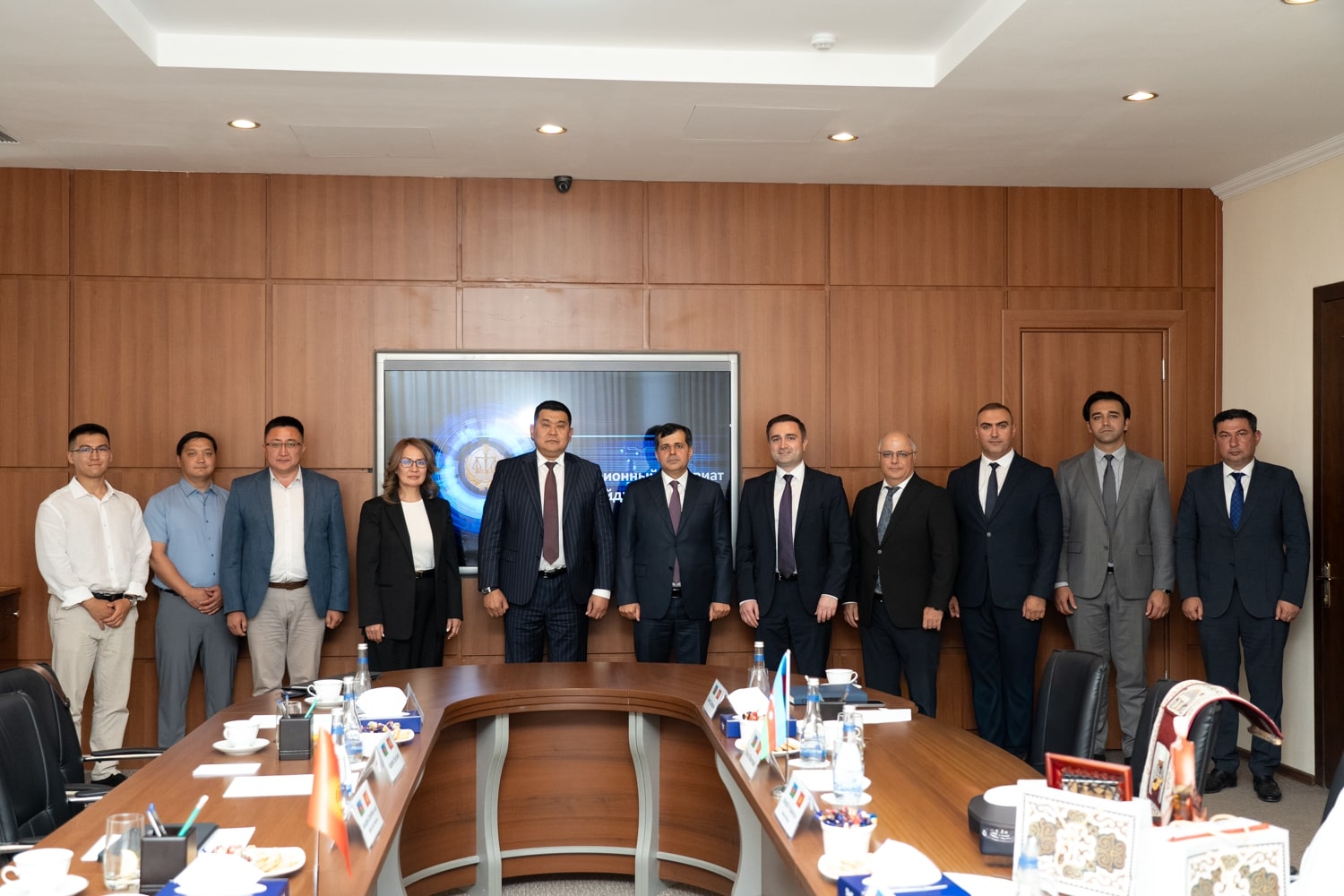 Qırğız nümayəndə heyəti ədliyyə sahəsində Azərbaycanın təcrübəsini öyrənmək üçün ölkəmizə səfər edib