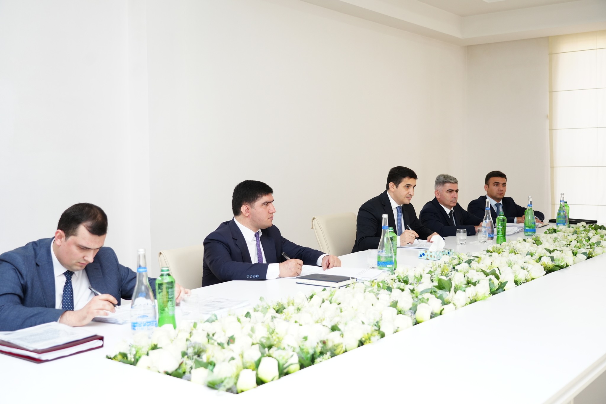 Nazir Fərid Əhmədov Quba şəhərində vətəndaşları qəbul edib