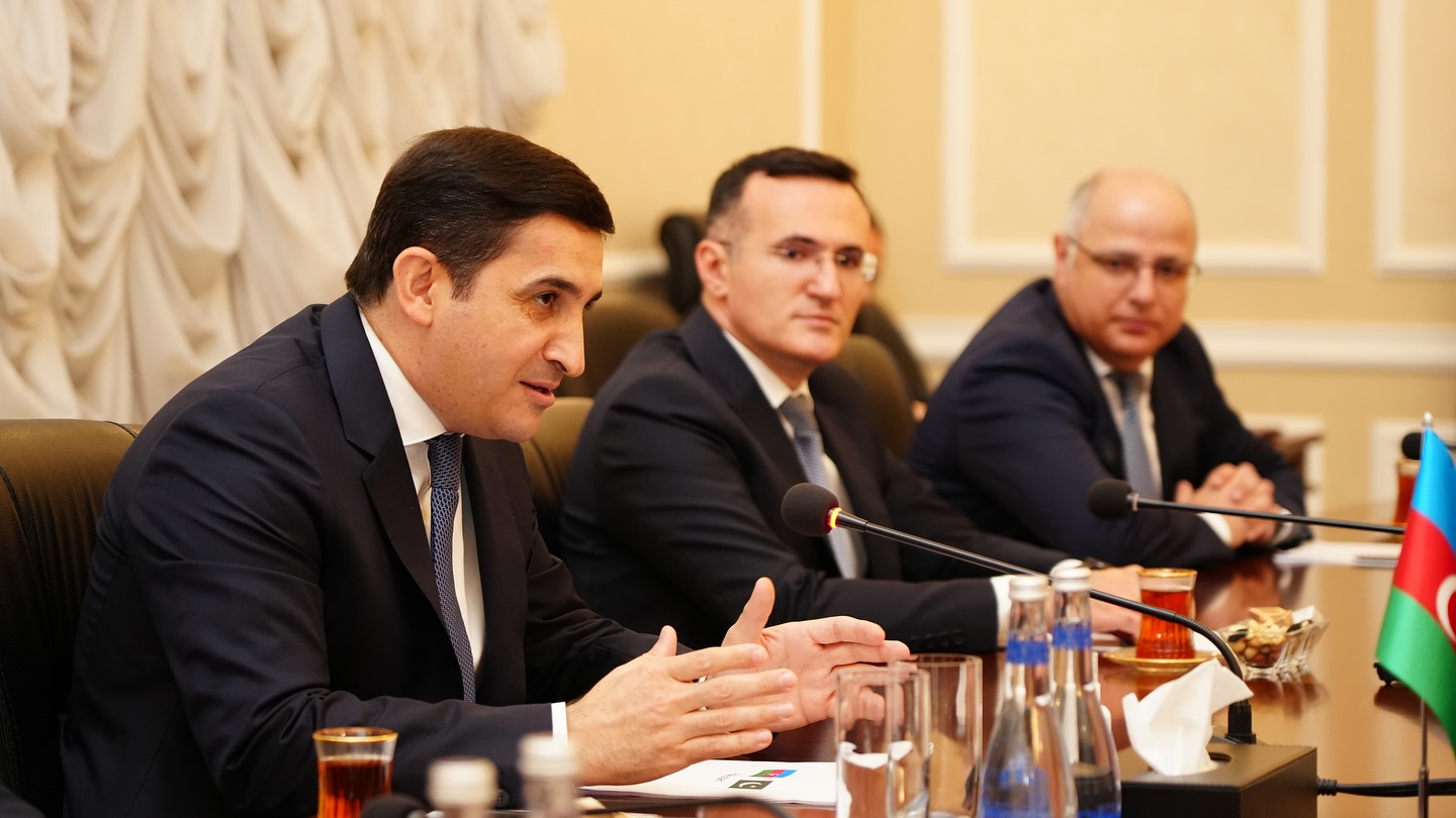 Ədliyyə naziri Fərid Əhmədov pakistanlı həmkarı ilə görüşüb