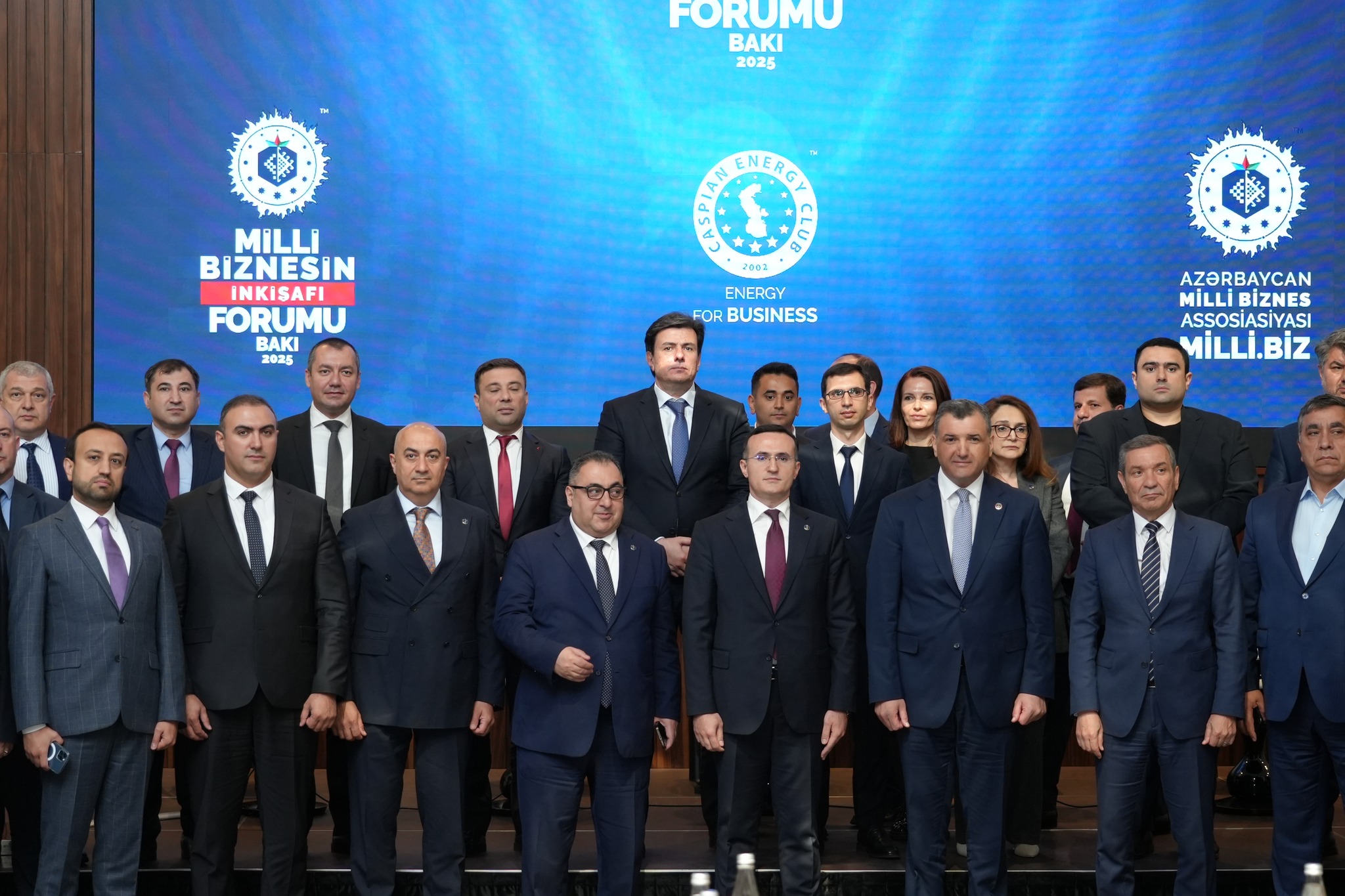 Ədliyyə nazirinin müavini Milli Biznesin İnkişafı Forumunda çıxış edib