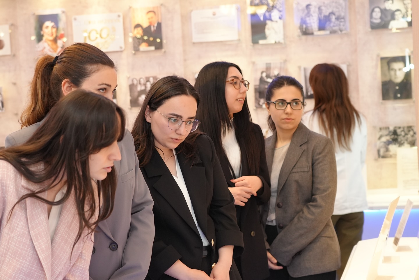 Gənc ədliyyə qulluqçuları Heydər Əliyev Muzeyini ziyarət ediblər