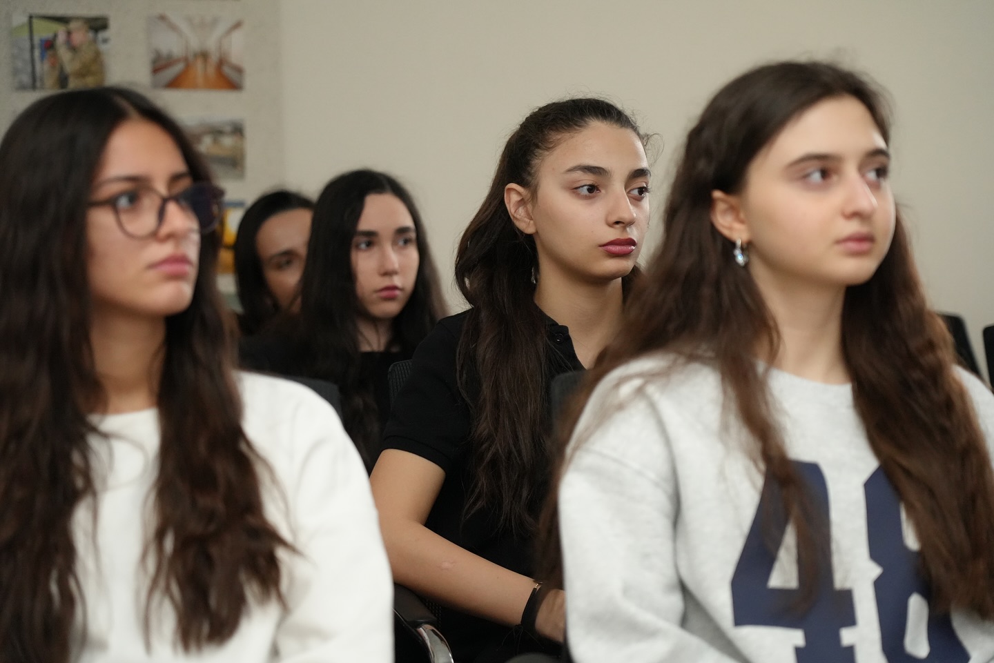 ADA məktəbliləri üçün Ədliyyə Nazirliyində infotur təşkil edilib