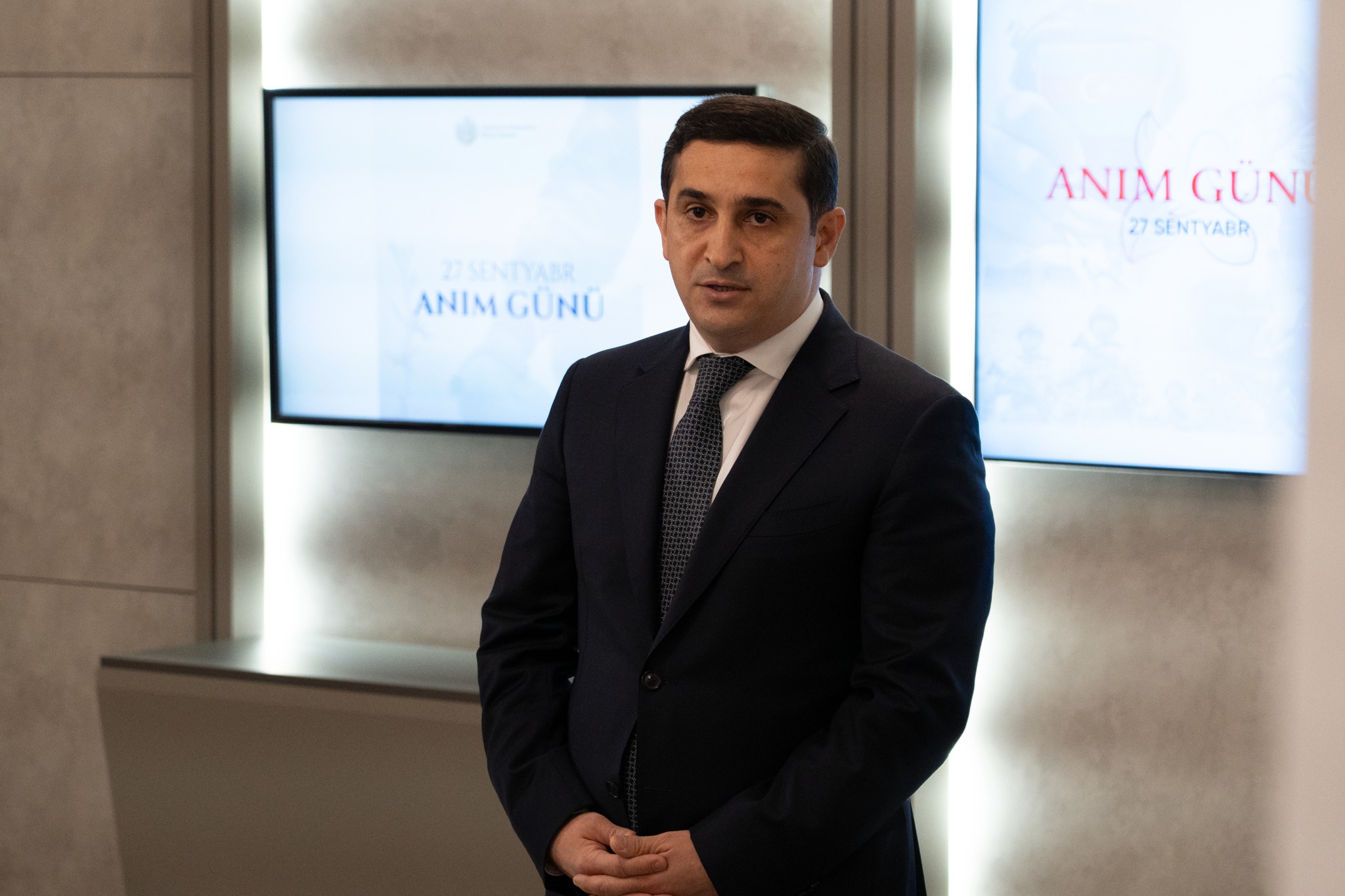 Ədliyyə Nazirliyinin kollektivi Anım Gününü qeyd edib