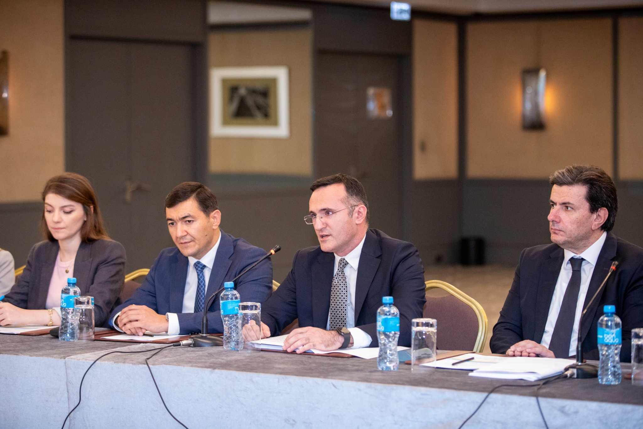 Mübahisələrin həlli və elektron məhkəmə sistemi ilə bağlı nailiyyətlər, yeniliklər və aktual mövzular müzakirə edilib