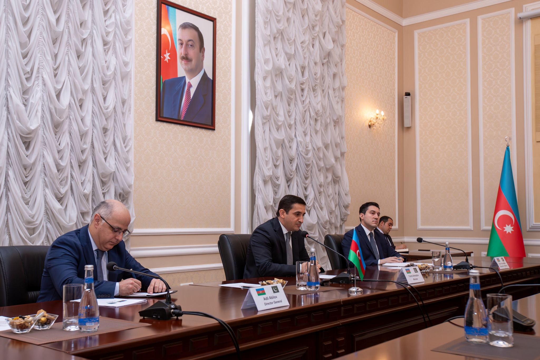 Ədliyyə naziri Pakistanın ölkəmizdəki səfiri ilə görüşüb