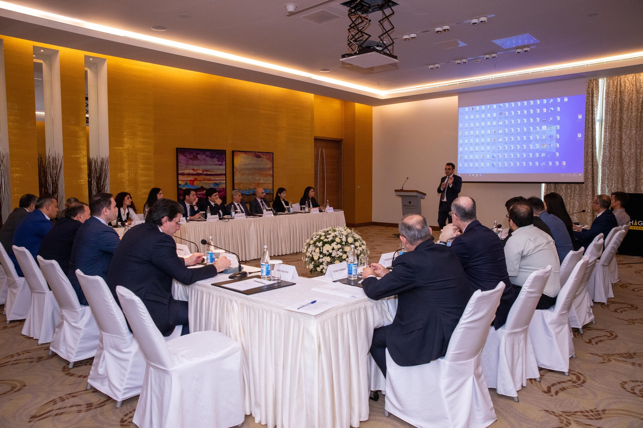Ədliyyə Nazirliyinin təşəbbüsü ilə “Daşınmaz əmlak dövriyyəsinin stabilliyi” mövzusunda seminar keçirilib