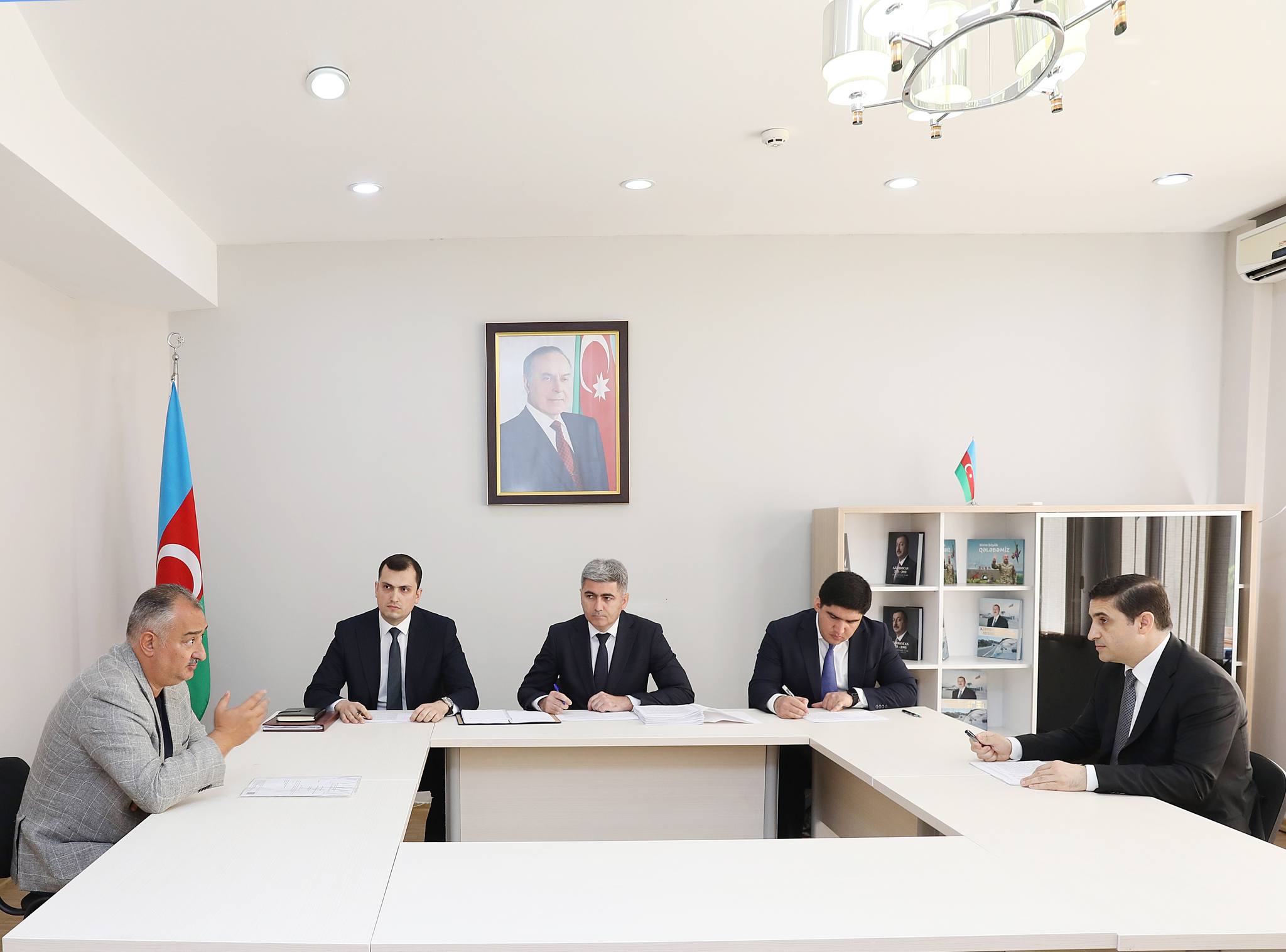 Nazir Fərid Əhmədov Zaqatala şəhərində vətəndaşları qəbul edib