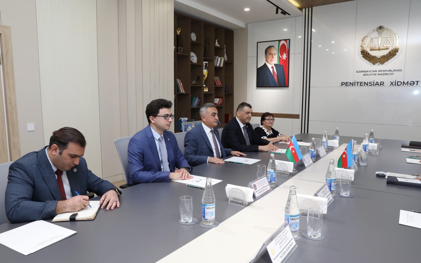 Ədliyyə Nazirliyi Penitensiar xidmət ilə Vəkillər Kollegiyası arasında görüş keçirilib