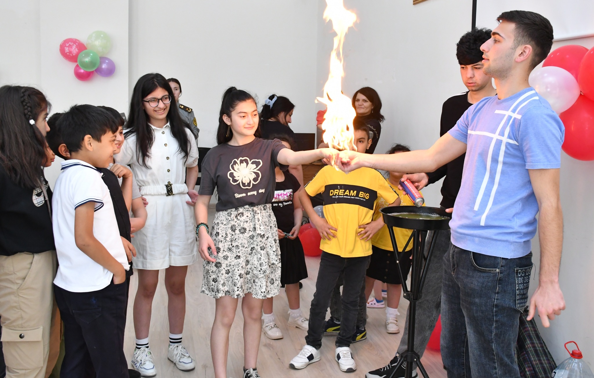 1 İYUN - UŞAQLARIN BEYNƏLXALQ MÜDAFİƏSİ GÜNÜ İLƏ ƏLAQƏDAR TƏDBİR KEÇİRİLİB