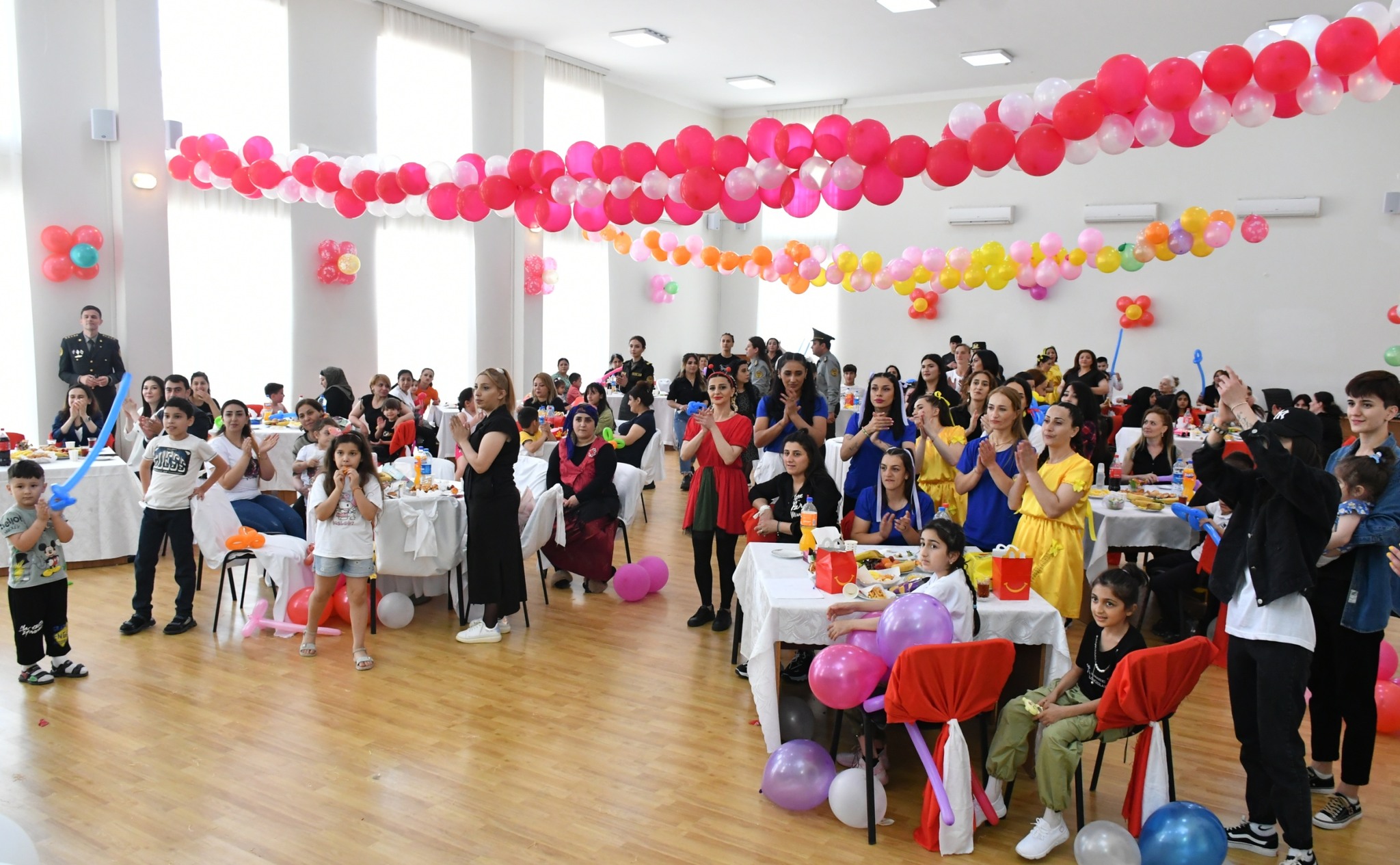 1 İYUN - UŞAQLARIN BEYNƏLXALQ MÜDAFİƏSİ GÜNÜ İLƏ ƏLAQƏDAR TƏDBİR KEÇİRİLİB