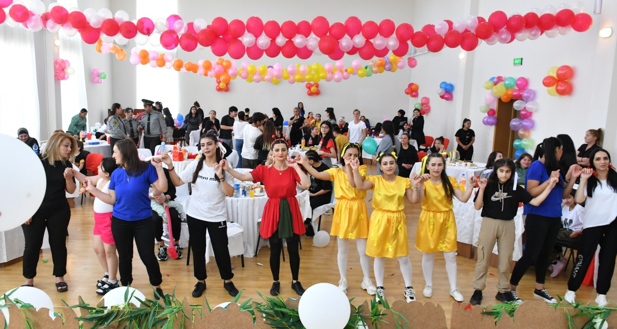 1 İYUN - UŞAQLARIN BEYNƏLXALQ MÜDAFİƏSİ GÜNÜ İLƏ ƏLAQƏDAR TƏDBİR KEÇİRİLİB