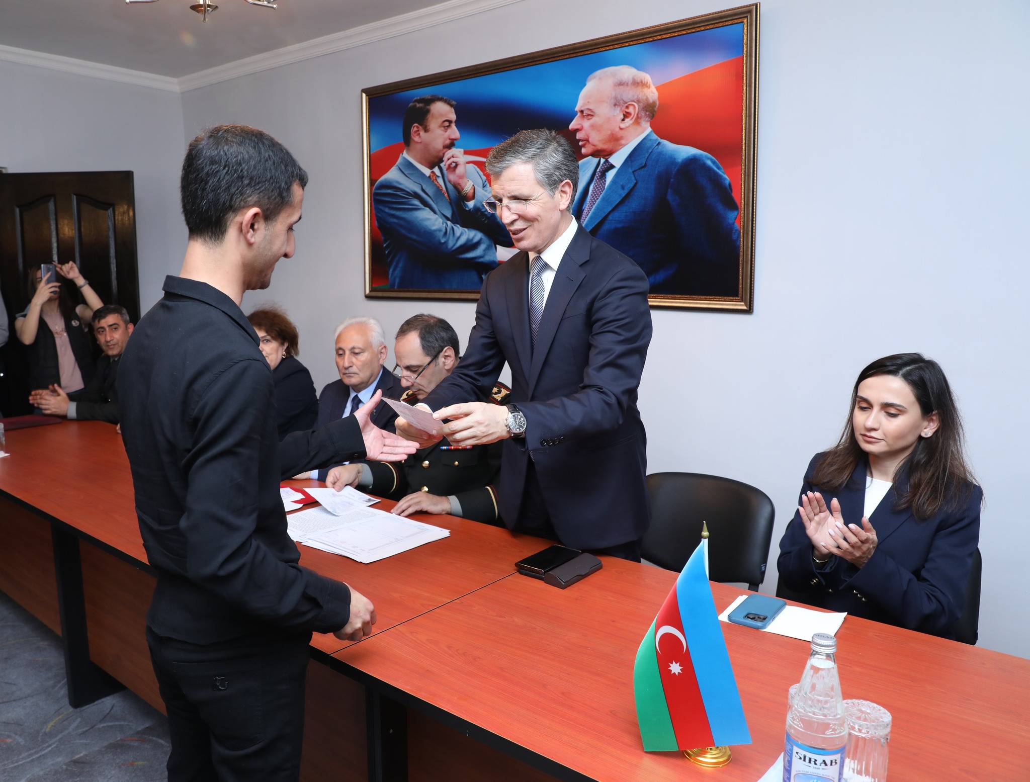 “Məhkum edilmiş bir sıra şəxslərin əfv olunması haqqında” Azərbaycan Respublikası Prezidentinin 25 may 2024-cü il tarixli Sərəncamının icrası təmin edilib.