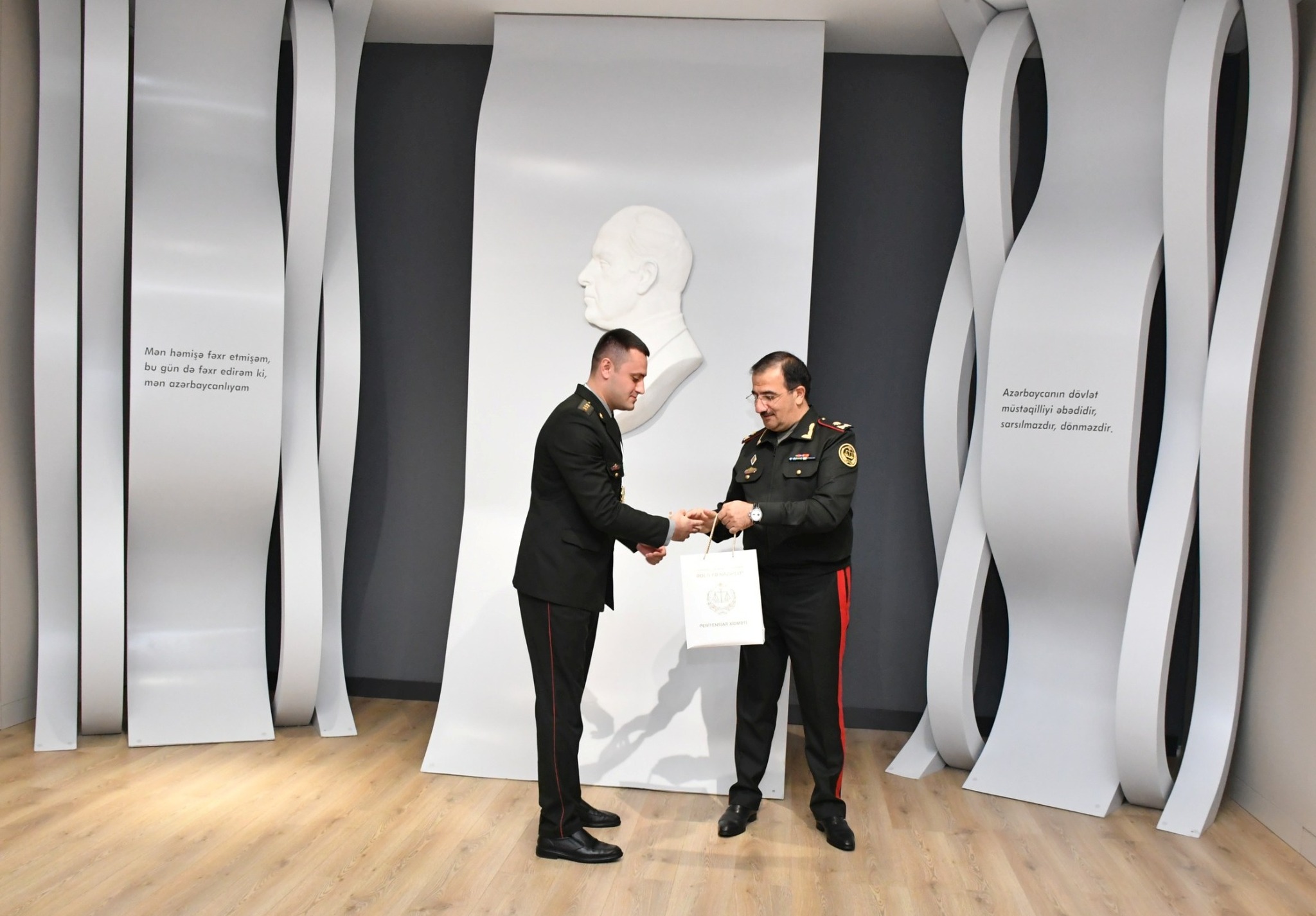 Ədliyyə işçiləri idman arenasında da Azərbaycanı layiqincə təmsil edir