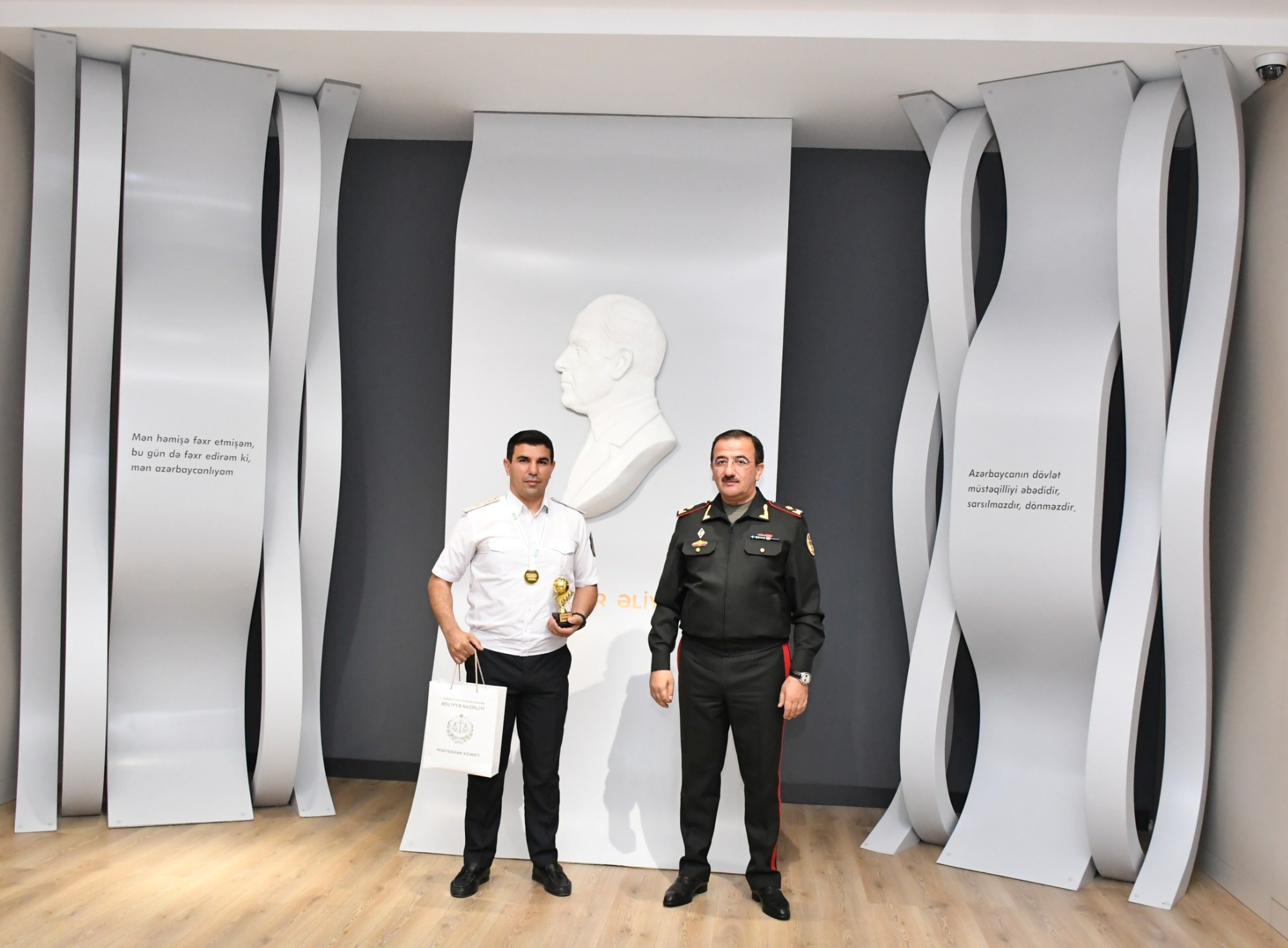 Ədliyyə işçiləri idman arenasında da Azərbaycanı layiqincə təmsil edir