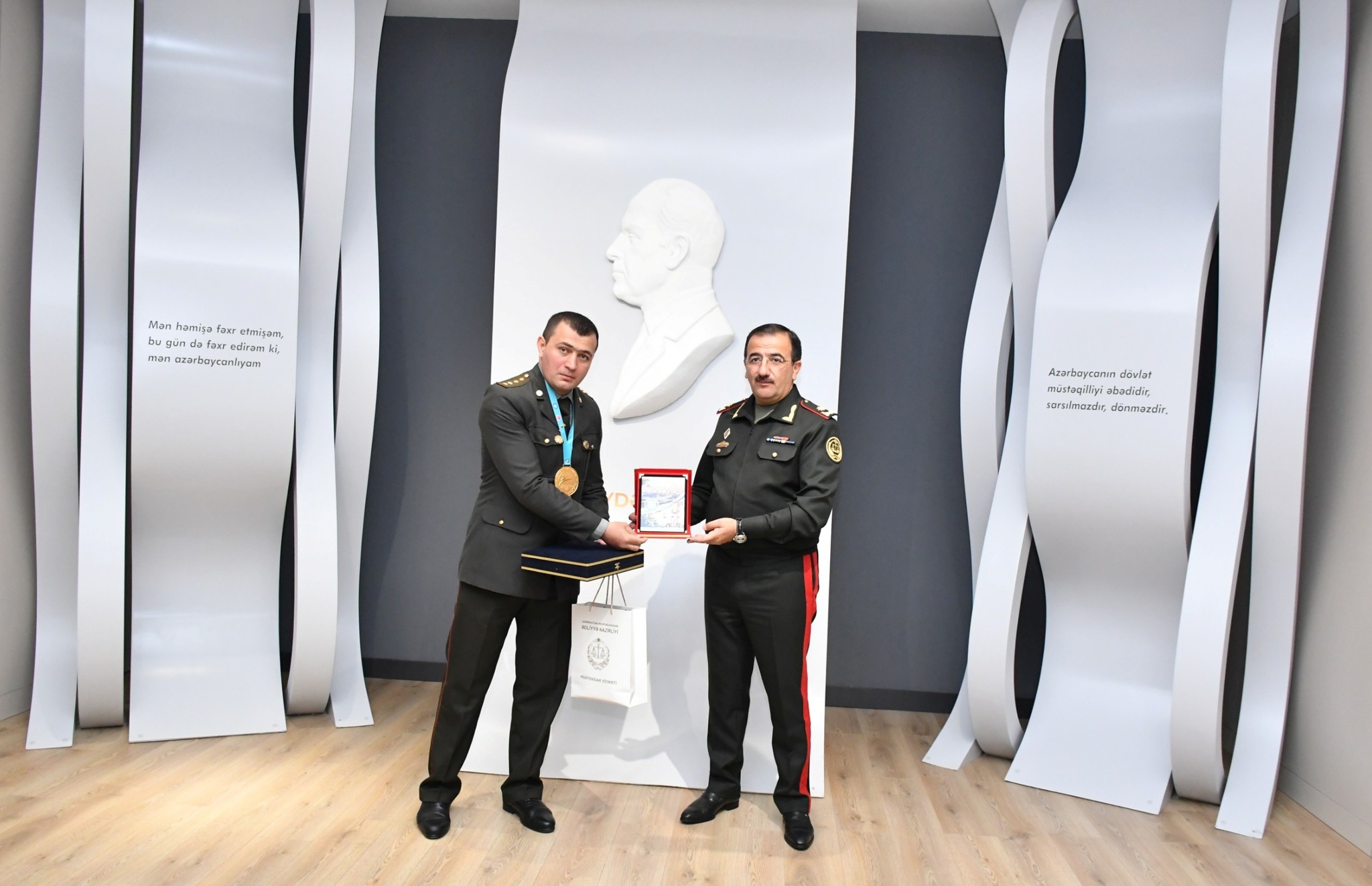 Ədliyyə işçiləri idman arenasında da Azərbaycanı layiqincə təmsil edir