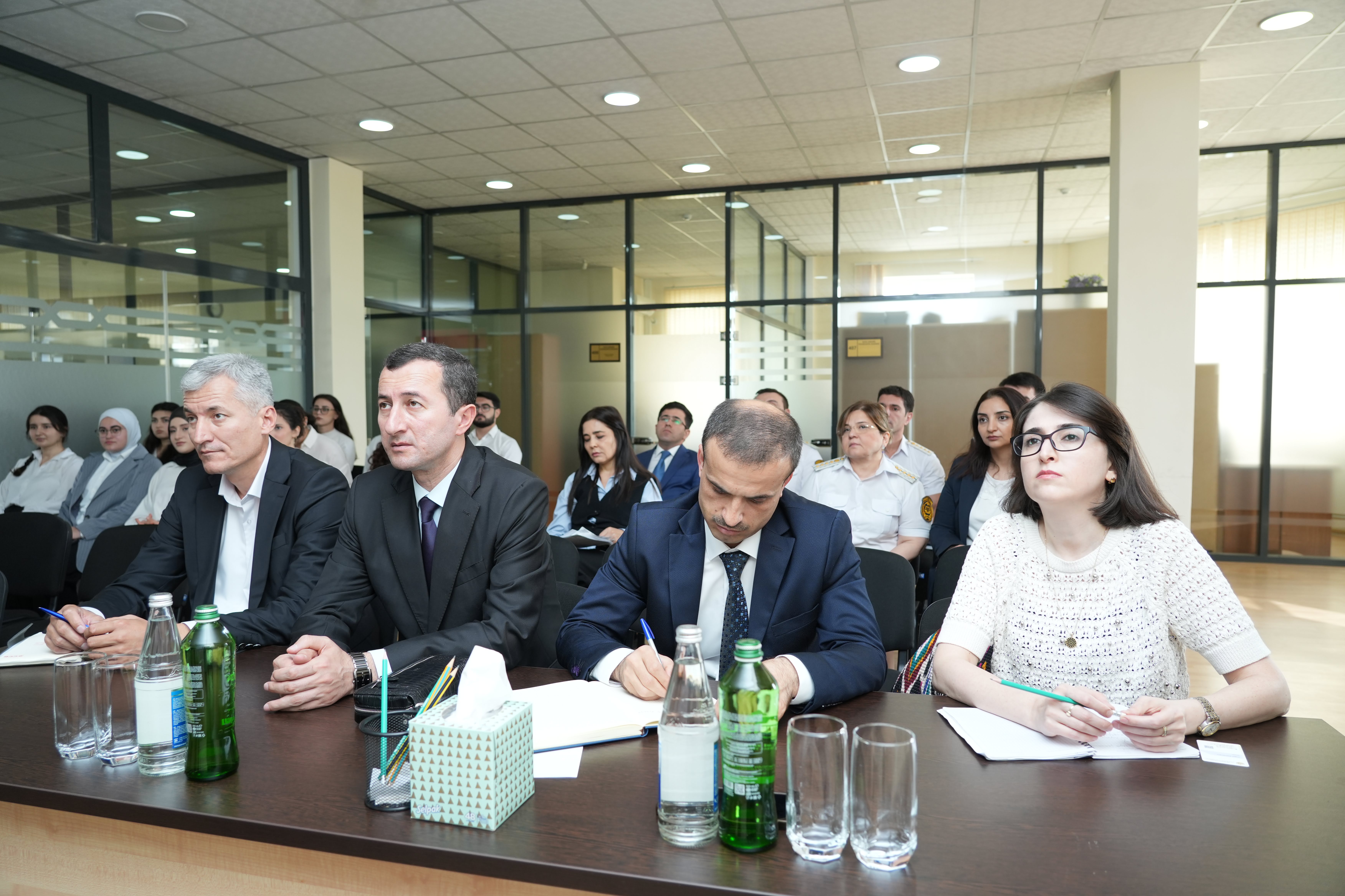 Tacikistan nümayəndə heyəti Azərbaycanın penitensiar və probasiya sahəsində təcrübəsi ilə tanış olub