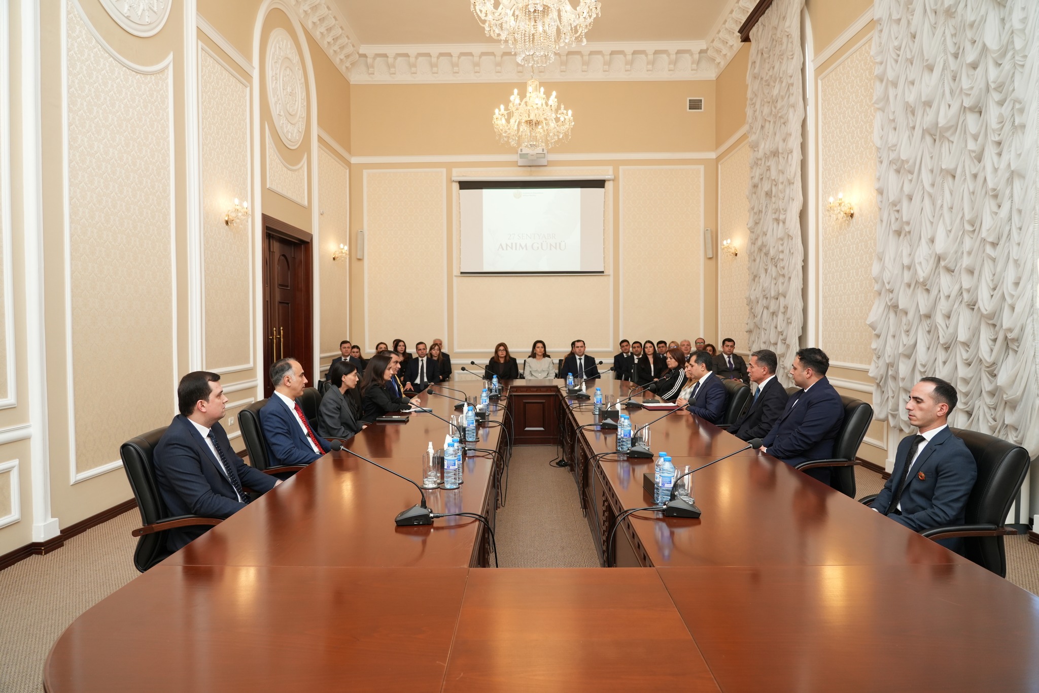 27 Sentyabr – Anım Günü ilə əlaqədar Ədliyyə Nazirliyində tədbir keçirilib