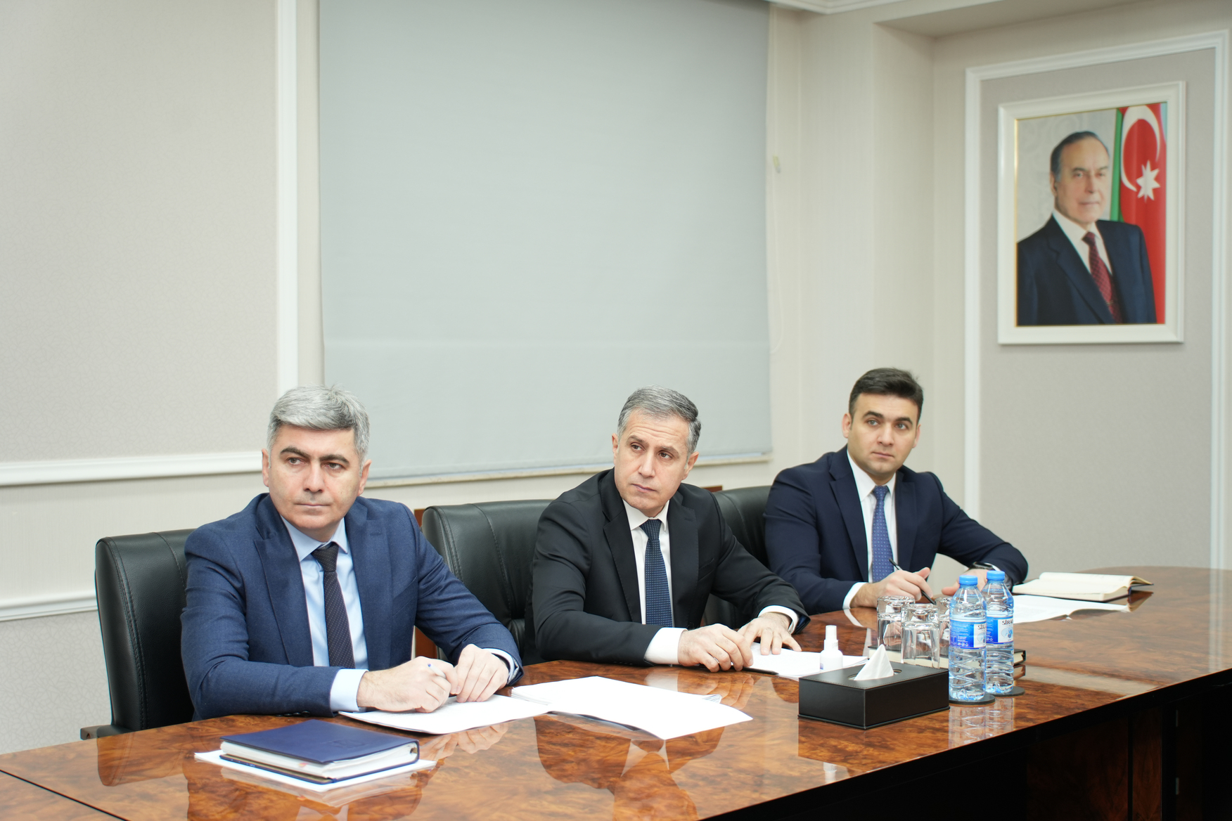 Ədliyyə nazirinin müavini bölgələrdə yaşayan vətəndaşların müraciətlərini dinləyib