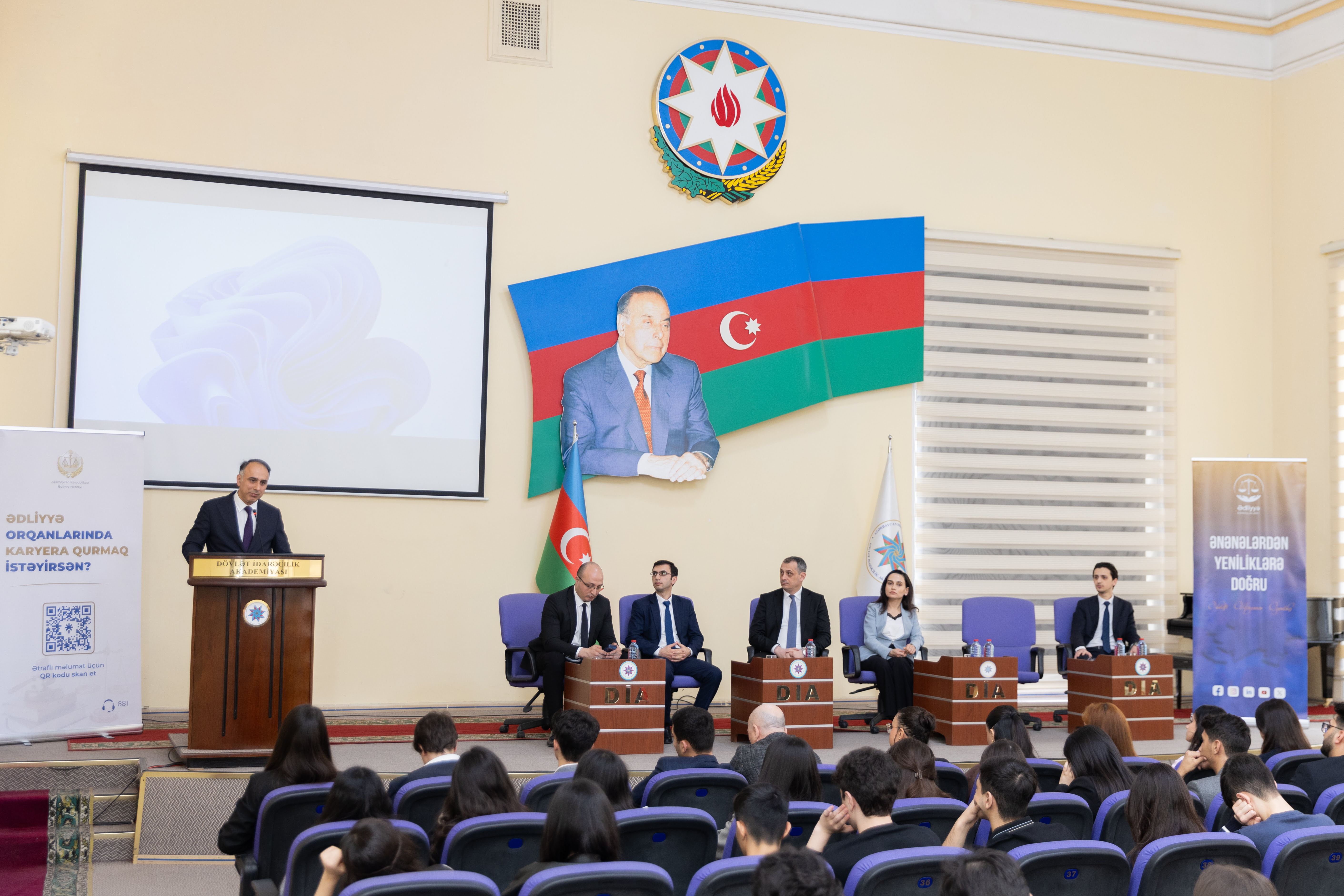 Ali təhsil müəssisələrində ədliyyə orqanlarında karyera imkanları barədə infosessiyalar keçirilir