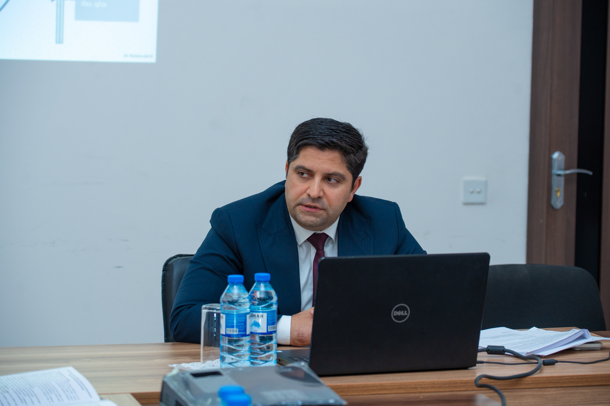 Ədliyyə Akademiyasında dövlət qulluqçuları üçün ixtisasartırma təlimləri keçirilir