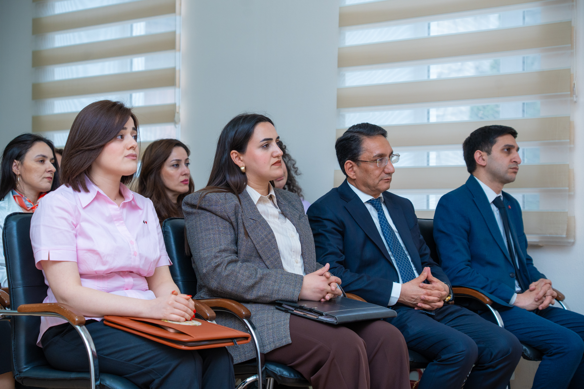 Ədliyyə Akademiyasında dövlət qulluqçuları üçün ixtisasartırma təlimləri keçirilir