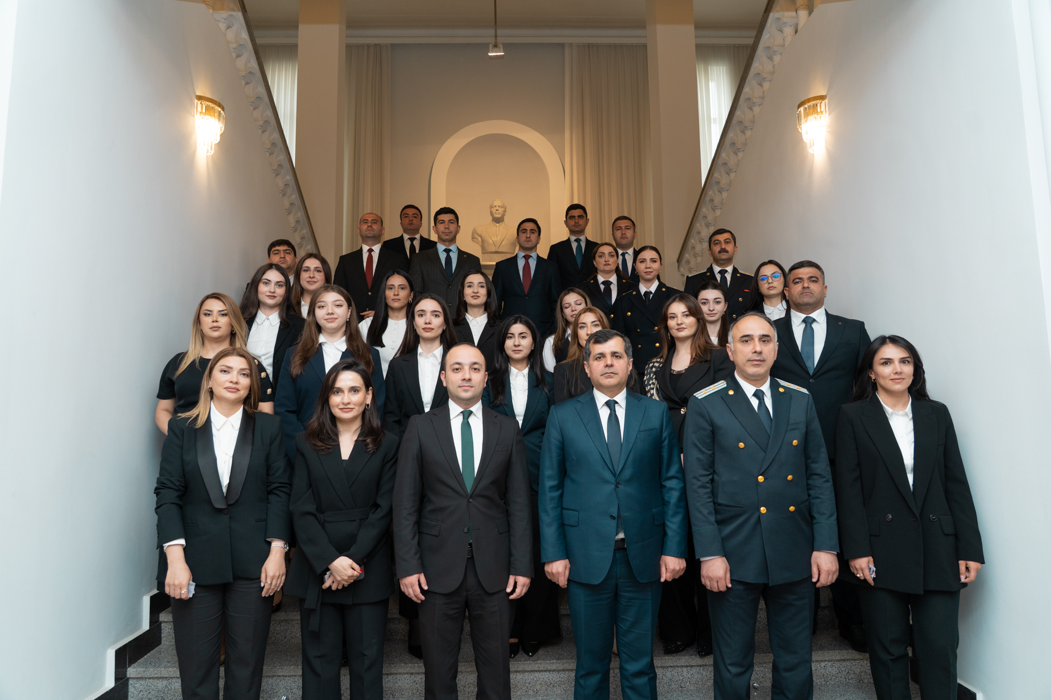 Ədliyyə orqanlarına işə qəbul olunmuş əməkdaşların andiçmə mərasimi keçirilib