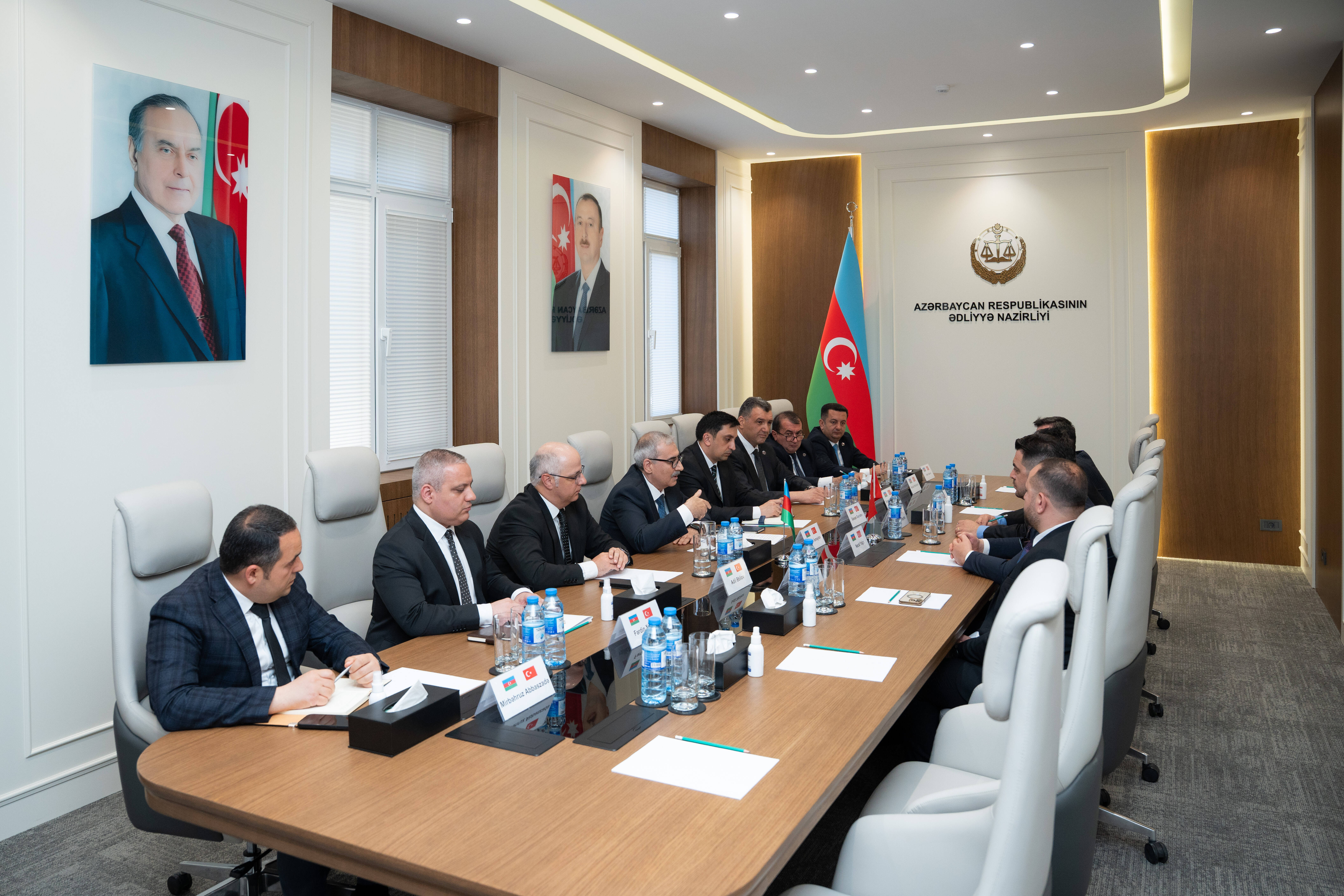 Ədliyyə Nazirliyində Qars Vəkillər Kollegiyasının nümayəndə heyəti ilə görüş keçirilib