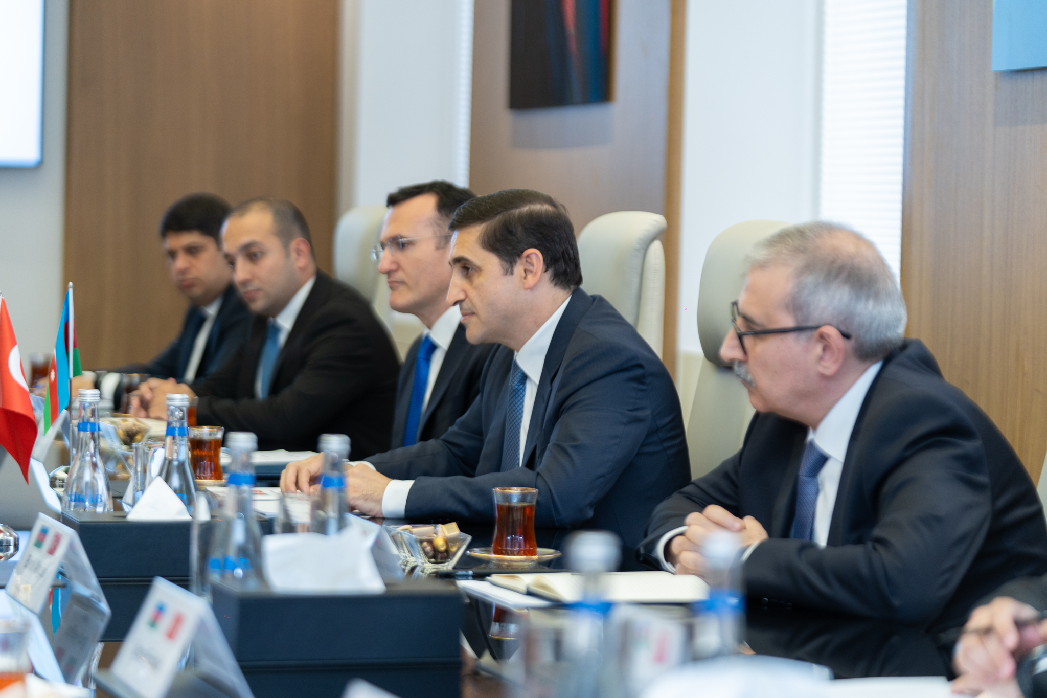 Ədliyyə naziri Fərid Əhmədov Türkiyənin ədliyyə naziri Akın Gürlek ilə görüşüb
