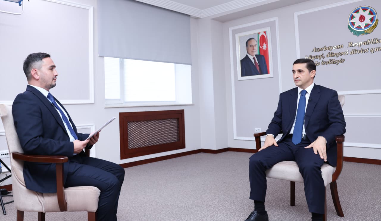Ədliyyə naziri Fərid Əhmədov ədliyyə sistemində həyata keçirilən islahatlar və tətbiq edilən yeni yanaşmalarla bağlı  İTV və Report İnformasiya Agentliyinə müsahibə verib