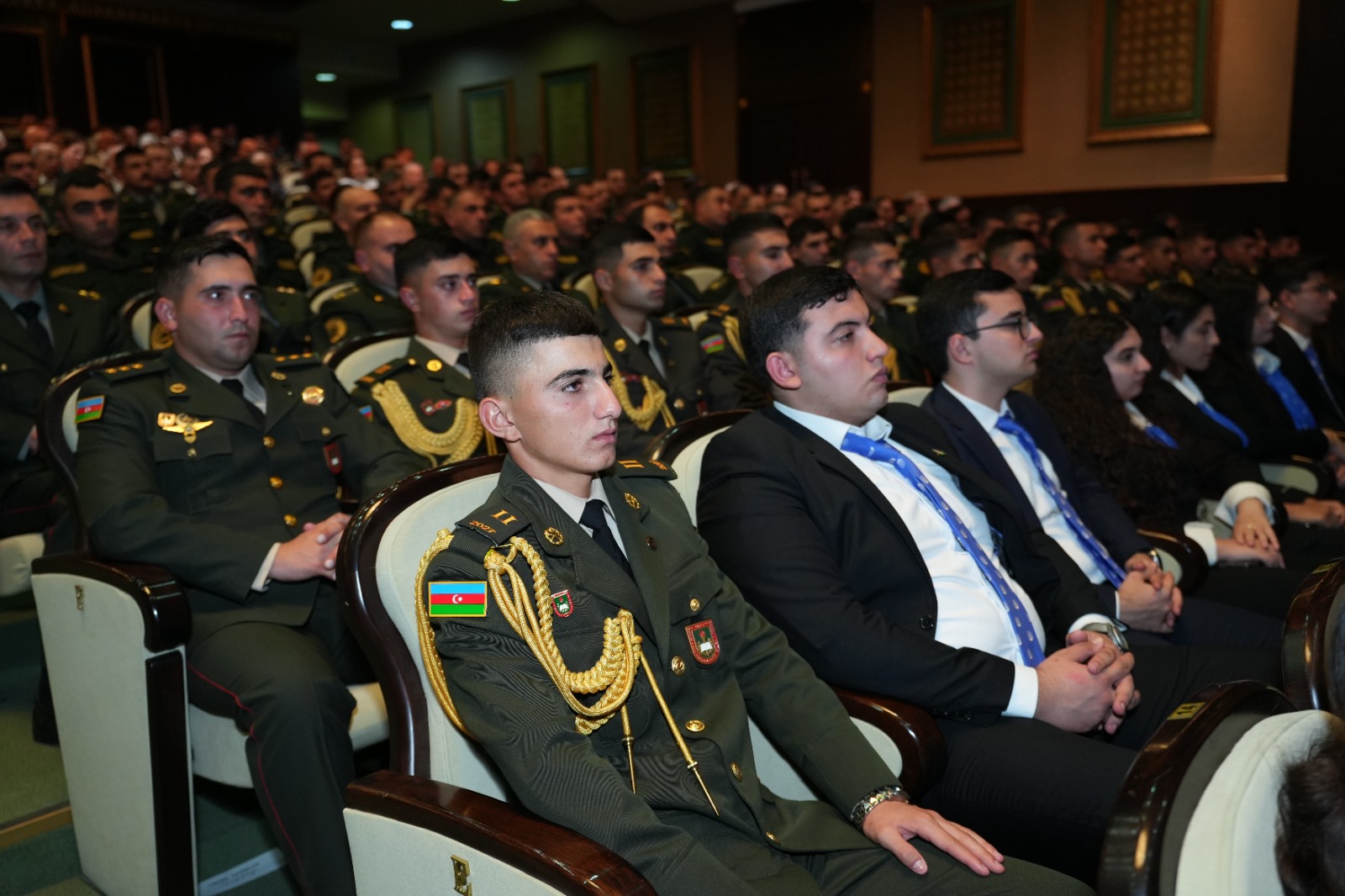 “Bir Ömrün Konstitusiyası” sənədli filminin Bakı və Naxçıvanda təqdimat mərasimləri keçirilib