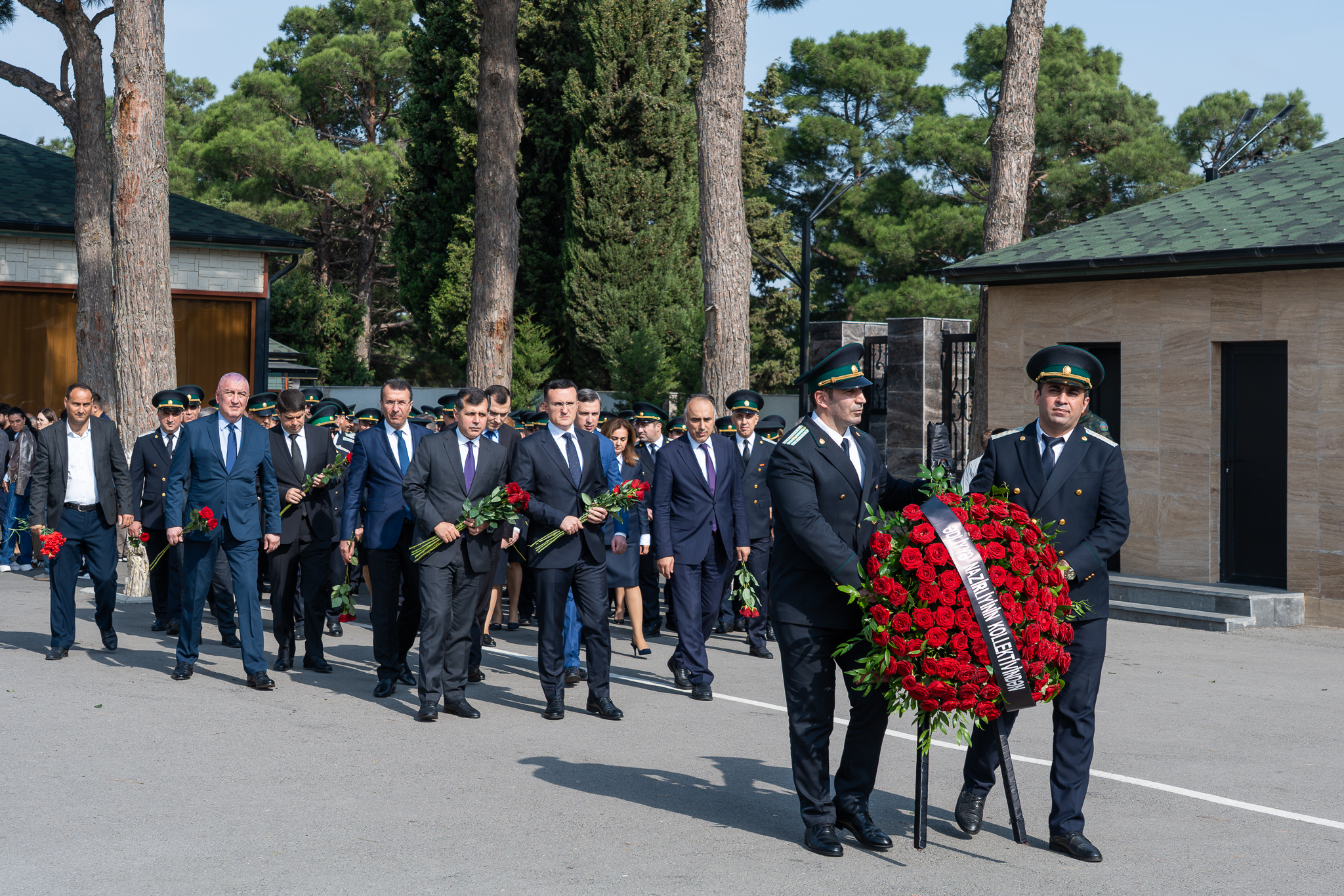 Şəhid ədliyyə qulluqçusu Ruhin Xəlilovun xatirəsi ehtiramla anılıb