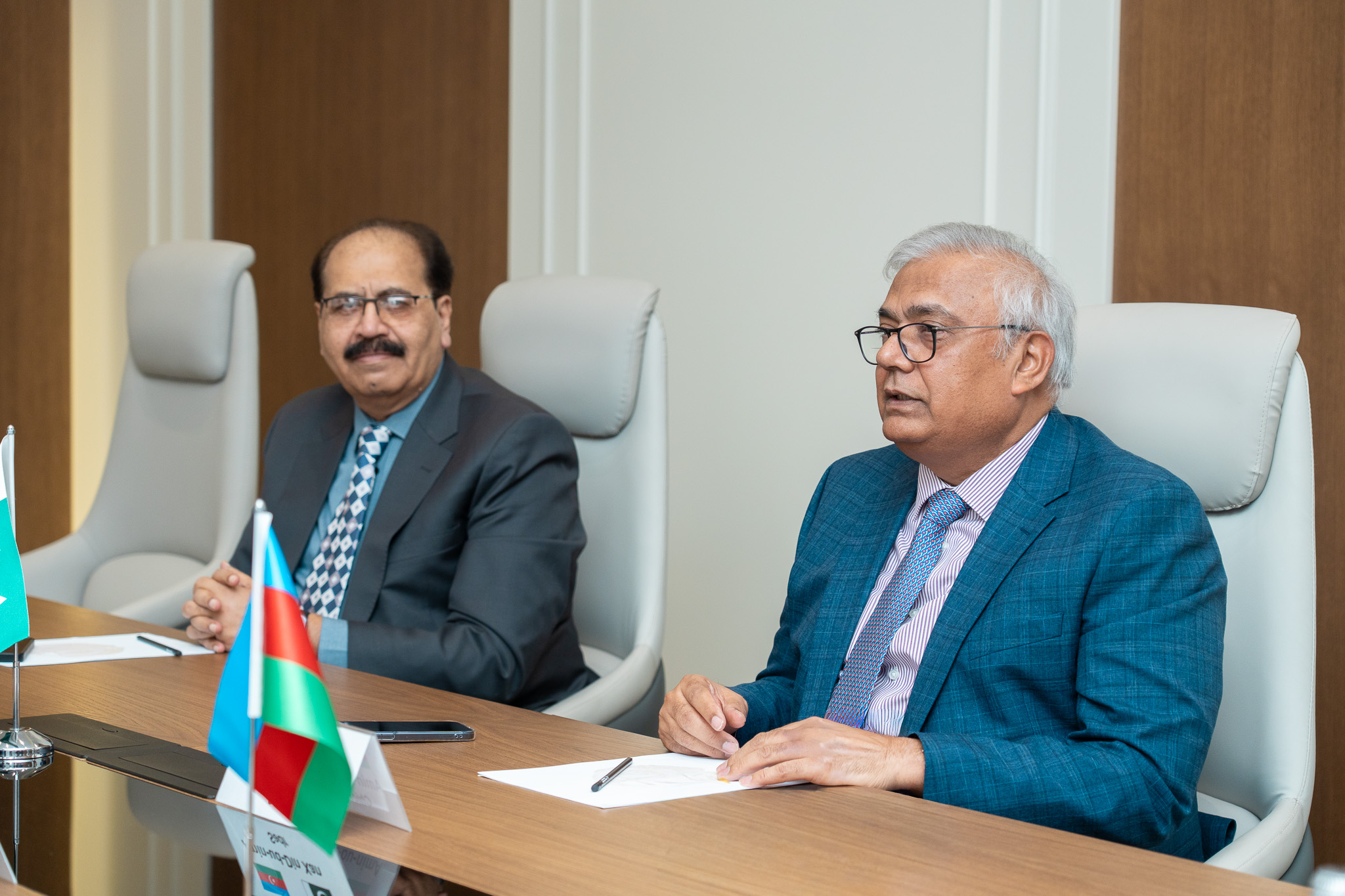 Ədliyyə naziri Pakistanın Federal Konstitusiya Məhkəməsinin sədri ilə görüşüb