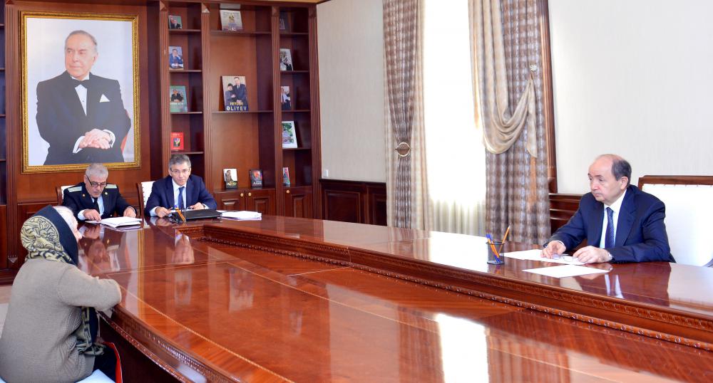 Ədliyyə naziri Tərtər rayonunda vətəndaşları qəbul edib